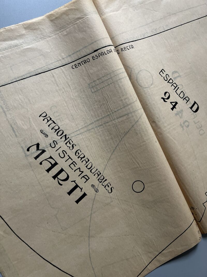 Lecciones sobre la moda. Chaqueta nº24. Patrones graduables Sistema Martí - ca. 1915-20