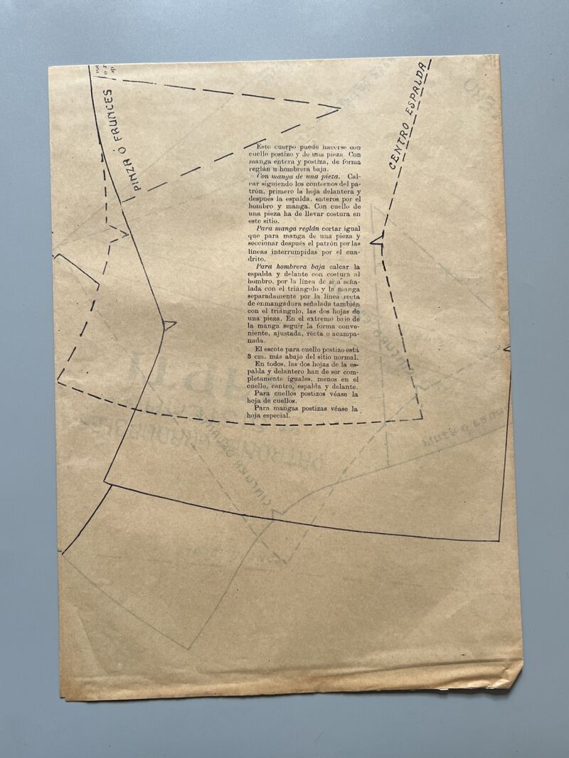Lecciones sobre la moda. Cuerpos nº89. Patrones graduables Sistema Martí - ca. 1915-20