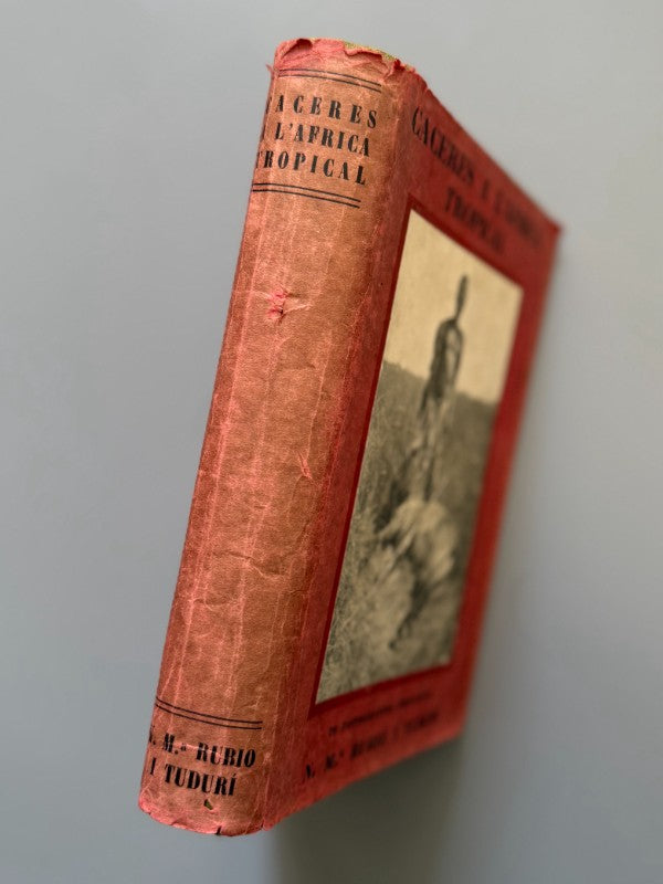 Caceres de l'Àfrica tropical, N. M.ª Rubió i Tudurí - Impremta Altés, 1926