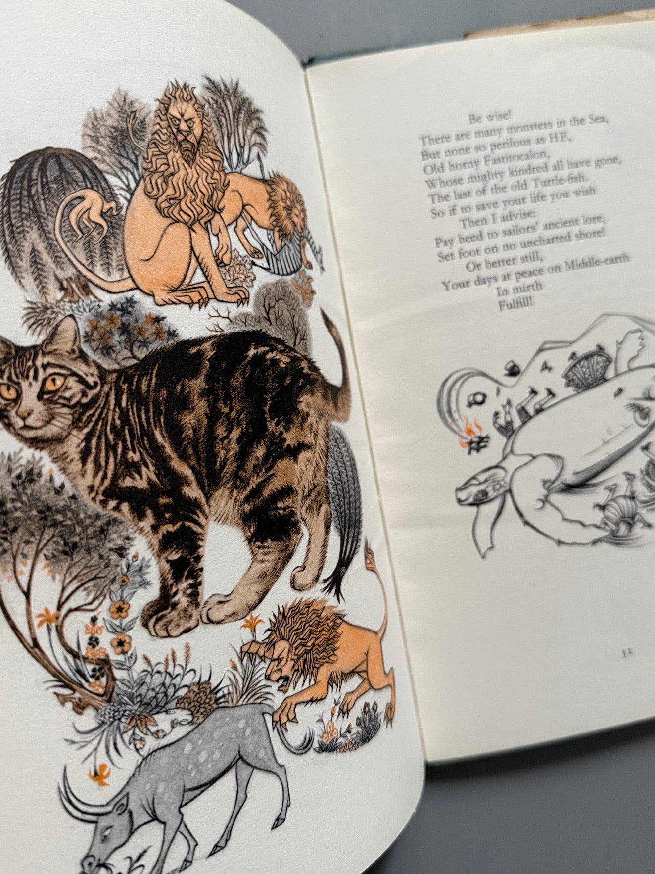 Libro de: The adventures of Tom Bombadil, J. R. R. Tolkien (primera edición) - George Allen & Unwin, 1962