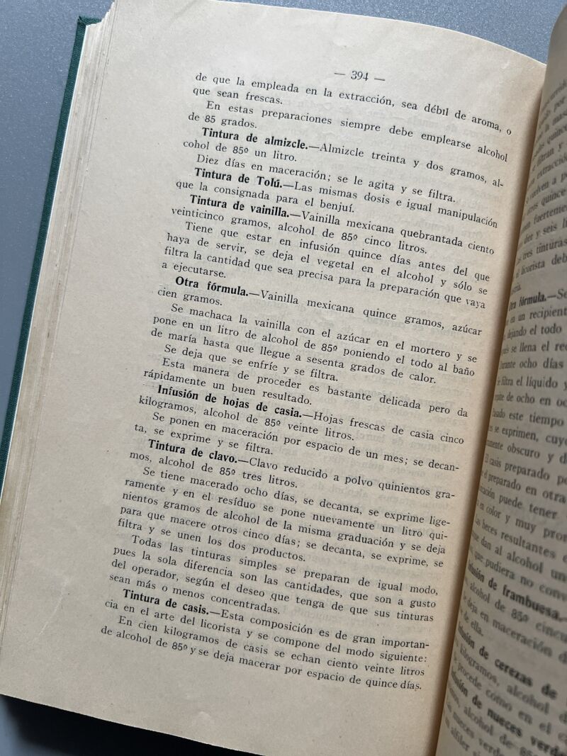 Manual práctico de confitería, repostería y pastelería, Roberto Visconti - Barcelona, 1922