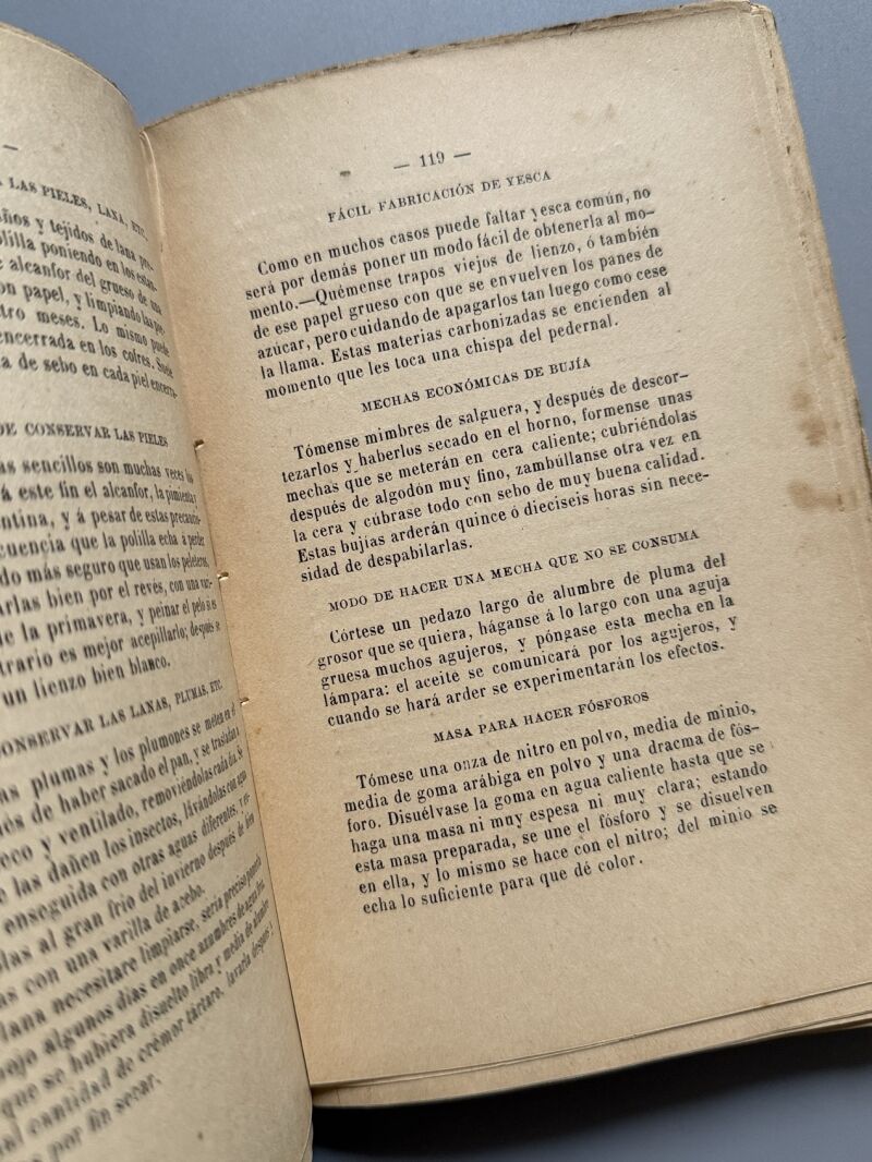 Mil doscientos secretos para quitar toda clase de manchas, José O. Ronquillo - 1904