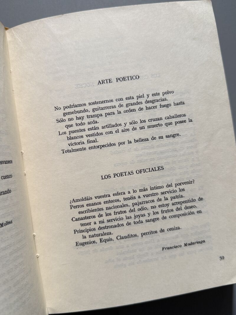 Mester de rebeldía de la poesía hispanoamericana, Ramiro Lagos. Firmado - Ediciones Dos Mundos, 1974