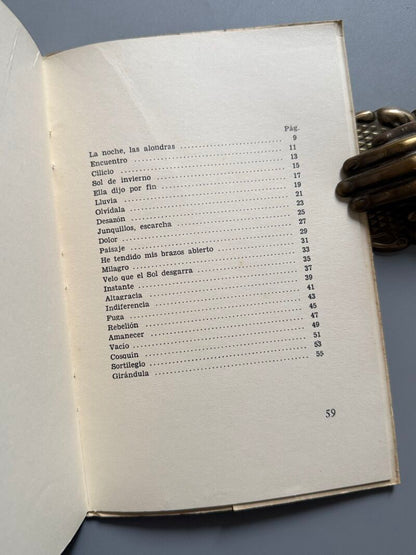 Girándula, María Carmen Leonard de Amaya - Editorial O. C. E. S. A., 1960