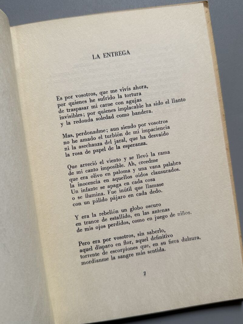 Un resplandor que perdono la noche, Cristina Lacasa (firmado - 1ª edición) - Atzavara, 1961