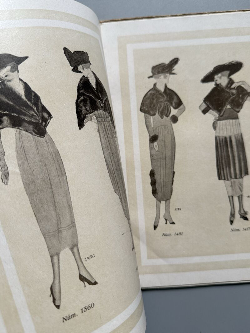 Catálogo Peletería la Siberia 1920-1921 - Talleres Gráficos de Antonio J. Rovira, 1920