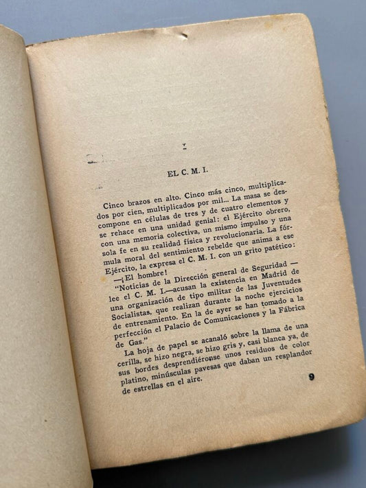 La revolución fue así (octubre rojo y negro), Manuel D. Benavides - Imprenta Industrial, 1935