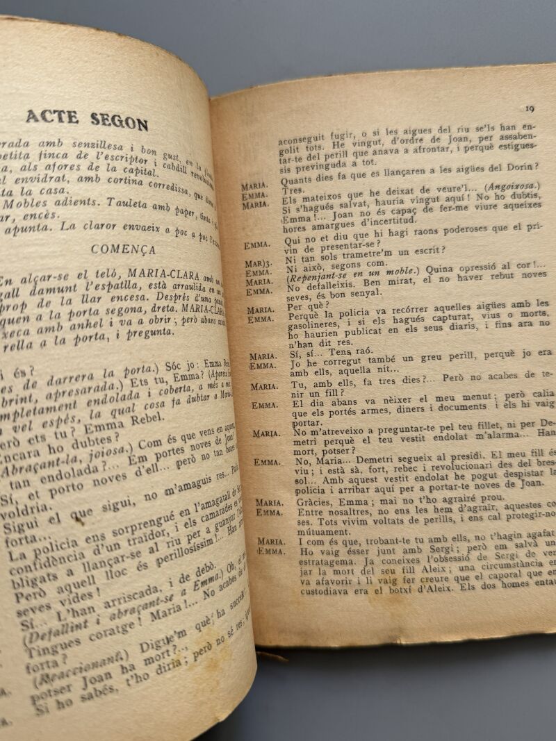 El comissari del poble, A. Mundet y A. Millà. Guerra Civil - Llibreria Millà, 1936