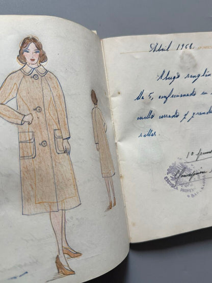 Curso de moda años 50 de Mª José Torres. Sobrecubierta bordada única - Fémina, siluetas para croquis