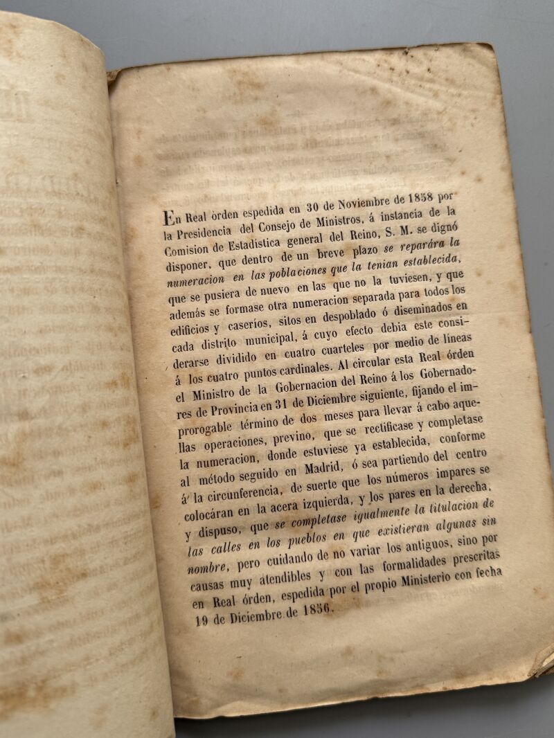 Descripción de las calles, plazas, plazuelas, puertas y paseos de la ciudad de Zaragoza - 1863