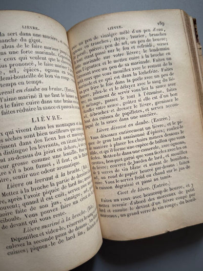 La cuisinière de la campagne et de la ville, M. L.-E. A. - Audot, éditeur de bon jardinier, 1845
