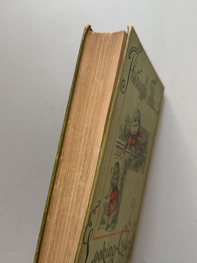 Alice's Adventures in Wonderland y Through the looking-glass, Lewis Carroll - Macmillan and Co, 1899