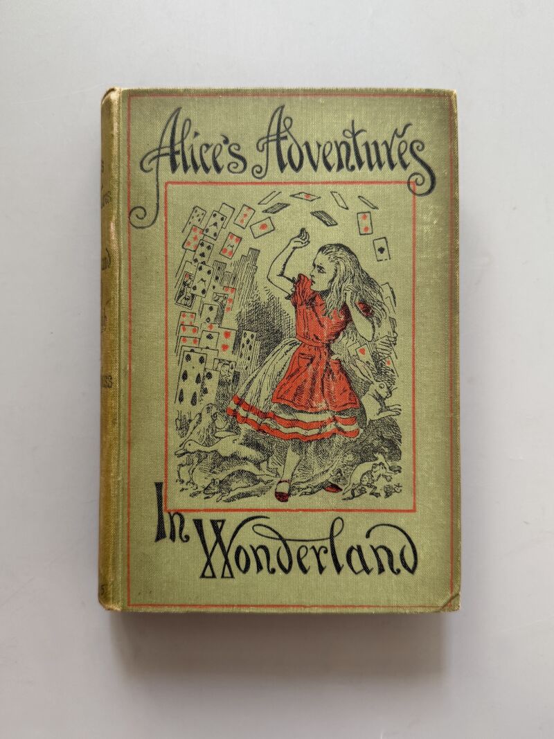 Alice's Adventures in Wonderland y Through the looking-glass, Lewis Carroll - Macmillan and Co, 1899