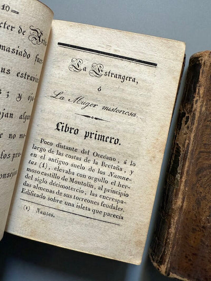 La Estrangera ó la muger misteriosa, Vizconde de Arlincourt - Librería de Cabrerizo, 1830