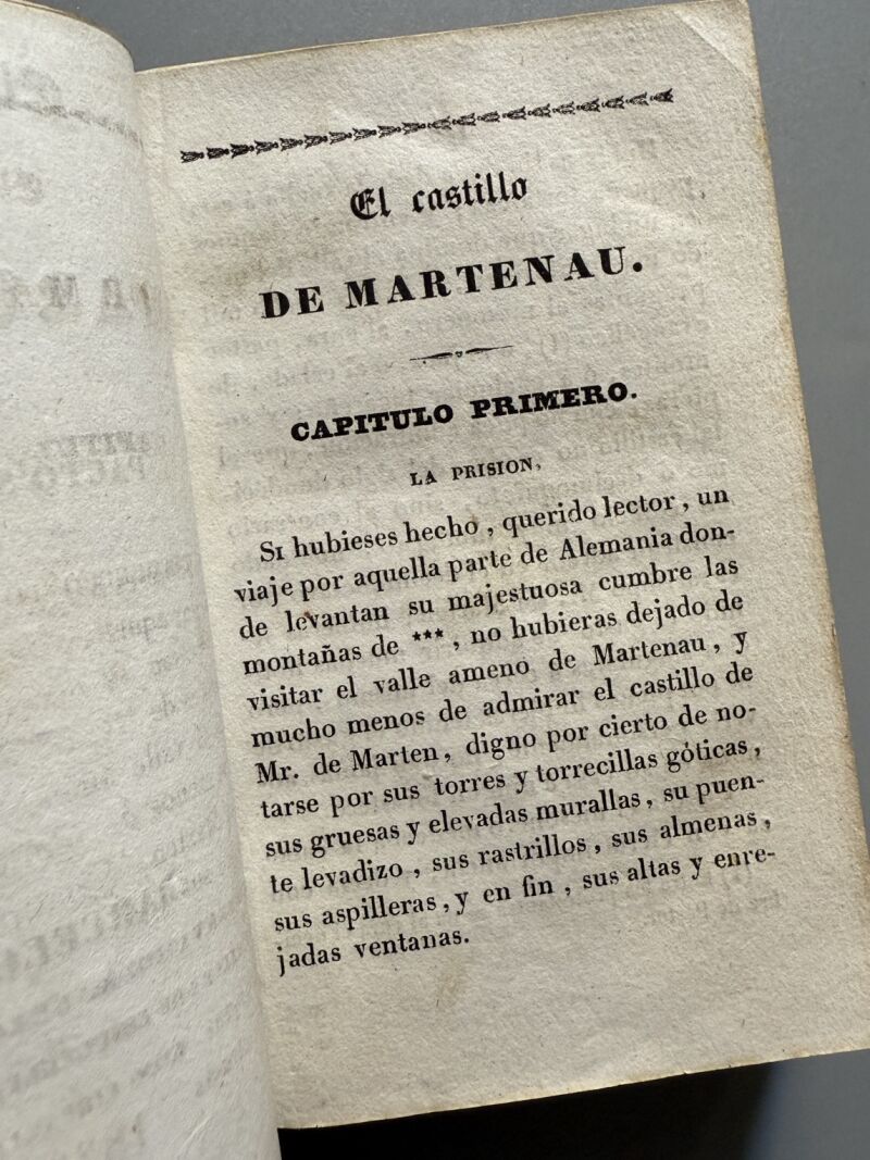 El Castillo de Martenau, O.  - Imprenta de A. Bergnes y Comp., 1833