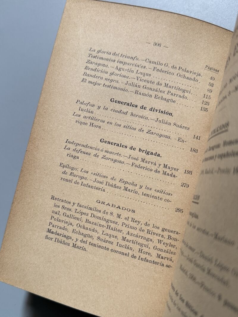 Los sitios de Zaragoza. Homenaje de los generales franceses y españoles - Biblioteca Ateneo, 1908