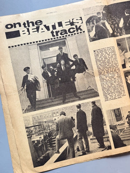 The Beatles. Record Mail - Emi Records Ltd., vol. 6 - nº4, abril de 1963