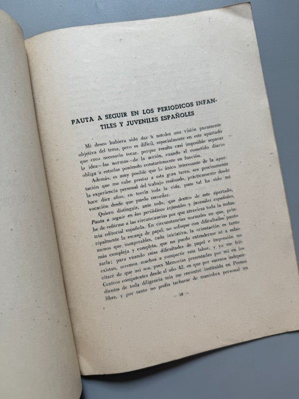 La pedagogía en la prensa infantil, Consuelo Gil Roësset de Franco - La Normal, 1947