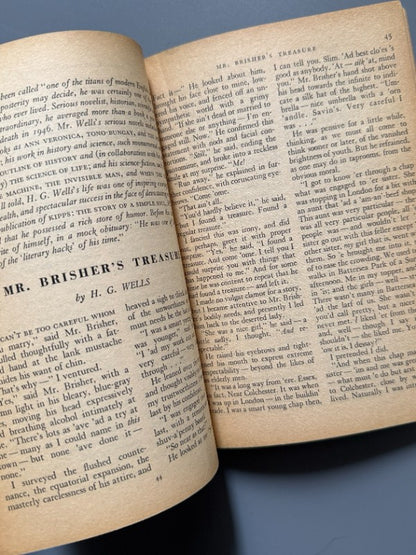 Ellery Queen's Mystery Magazine. H. G. Wells, John Buchan, Robert Graves - abril de 1956