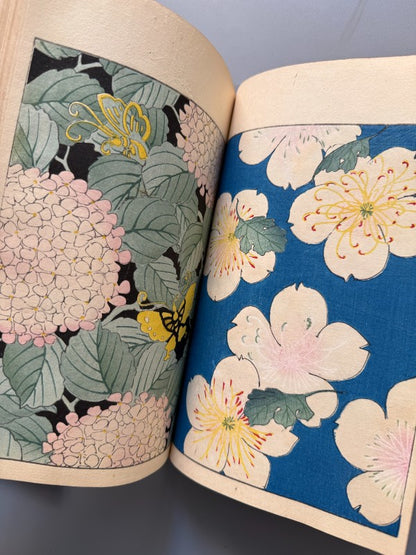 Japón. Libro de diseños japoneses, xilografía. Vol. I y V - periodo Meiji o Taisho