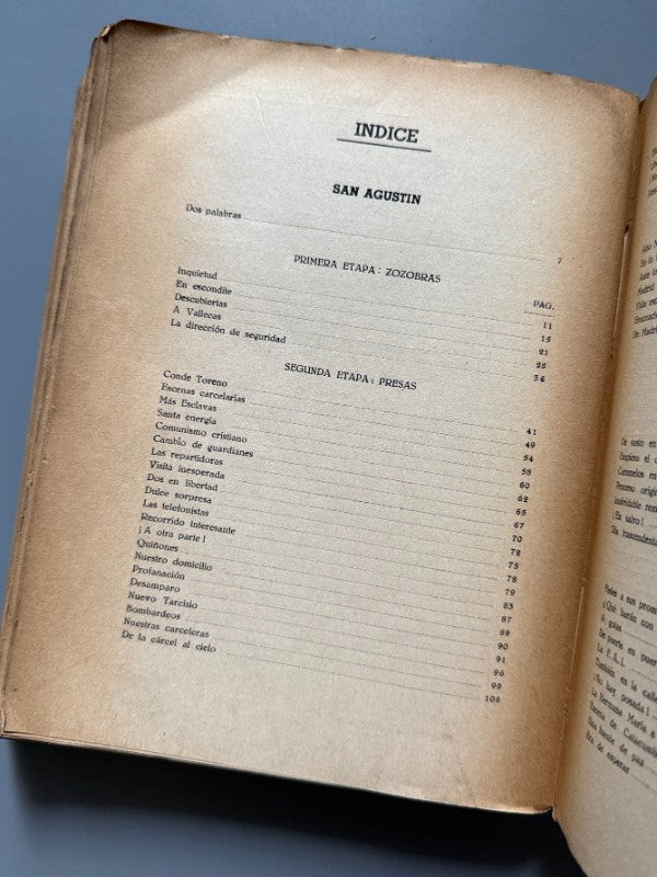 Catorce meses de aventuras bajo dominio rojo - Editorial A. C. I., 1938