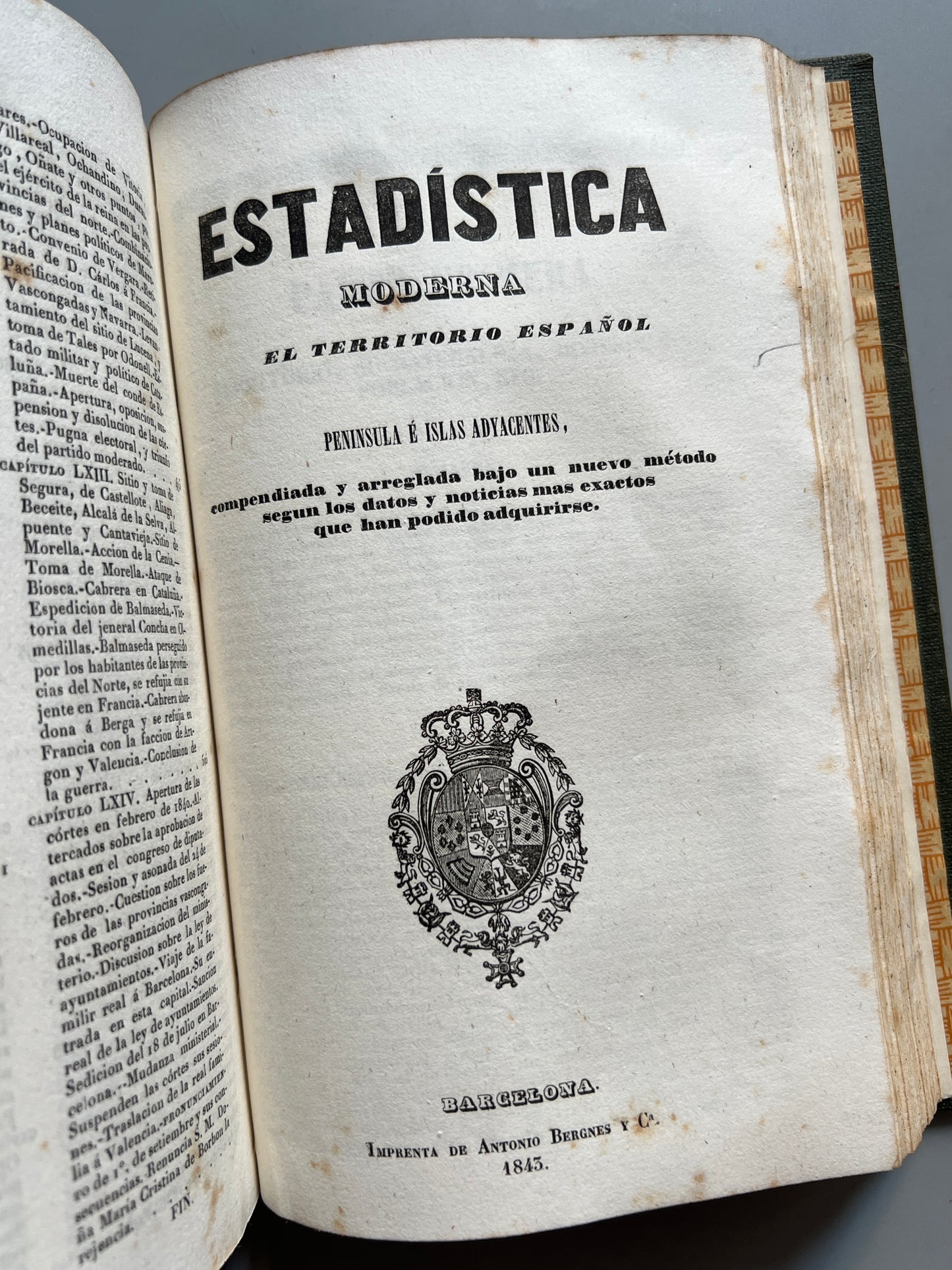 Libro de: Historia de España + Estadística moderna el territorio español - Imprenta del Imparcial, 1843