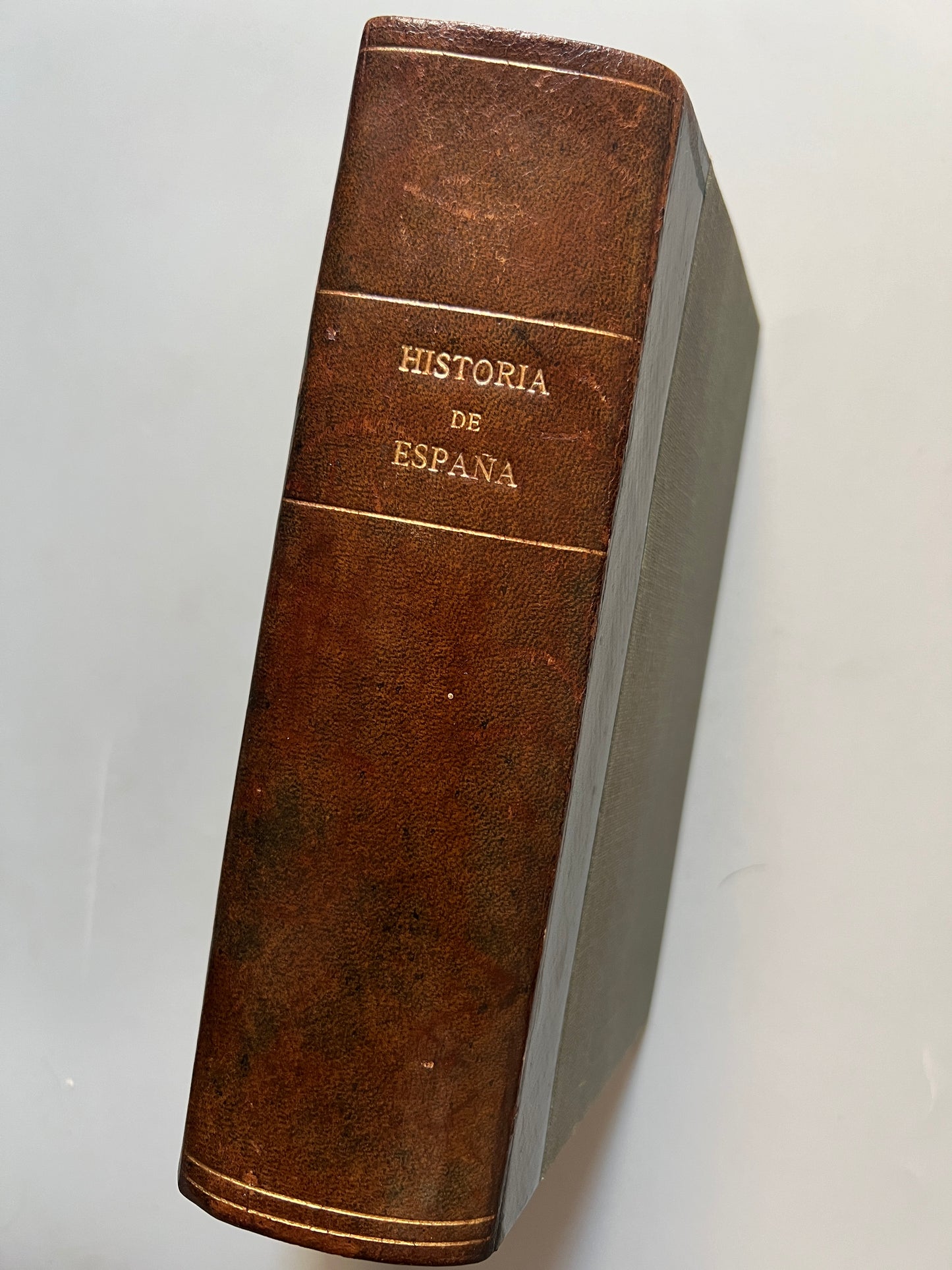 Libro de: Historia de España + Estadística moderna el territorio español - Imprenta del Imparcial, 1843