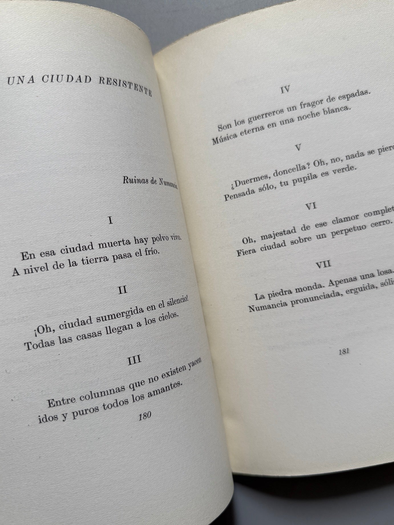 Libro de: En un vasto dominio, Vicente Aleixandre (primera edición) - Revista de Occidente, 1962