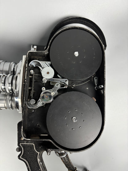 Cámara de Cine Bolex Paillard H-16 16mm (c. 1940) con Dos Objetivos – Elgeet 13mm + Kodak Anastigmat 63mm