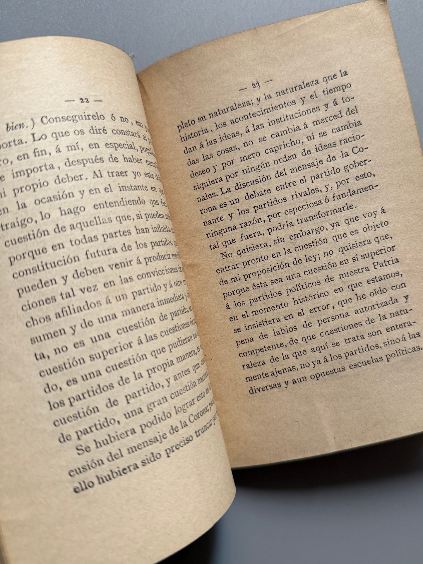 Libro de: Discurso en defensa de la producción nacional, Antonio Cánovas del Castillo - 1884