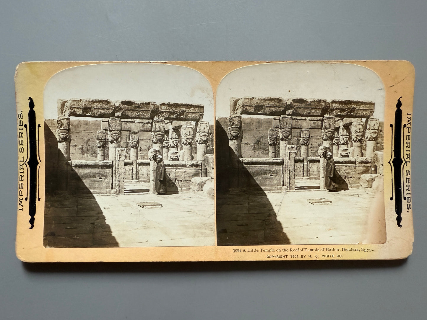 Fotografía estereoscópica Templo de Hathor, Dendera, Egipto - Imprerial Series, ca. 1901