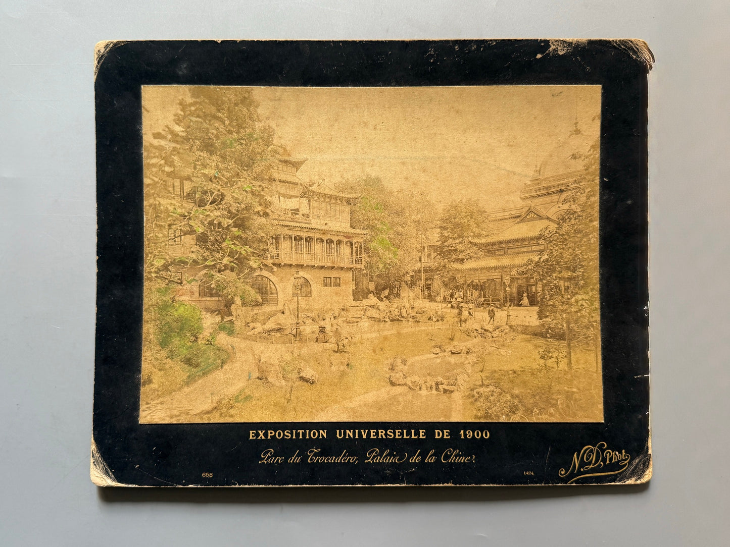 Albúmina de la Exposición Universal de Paris. Parc du Trocadero, Palais de la Chine - 1900