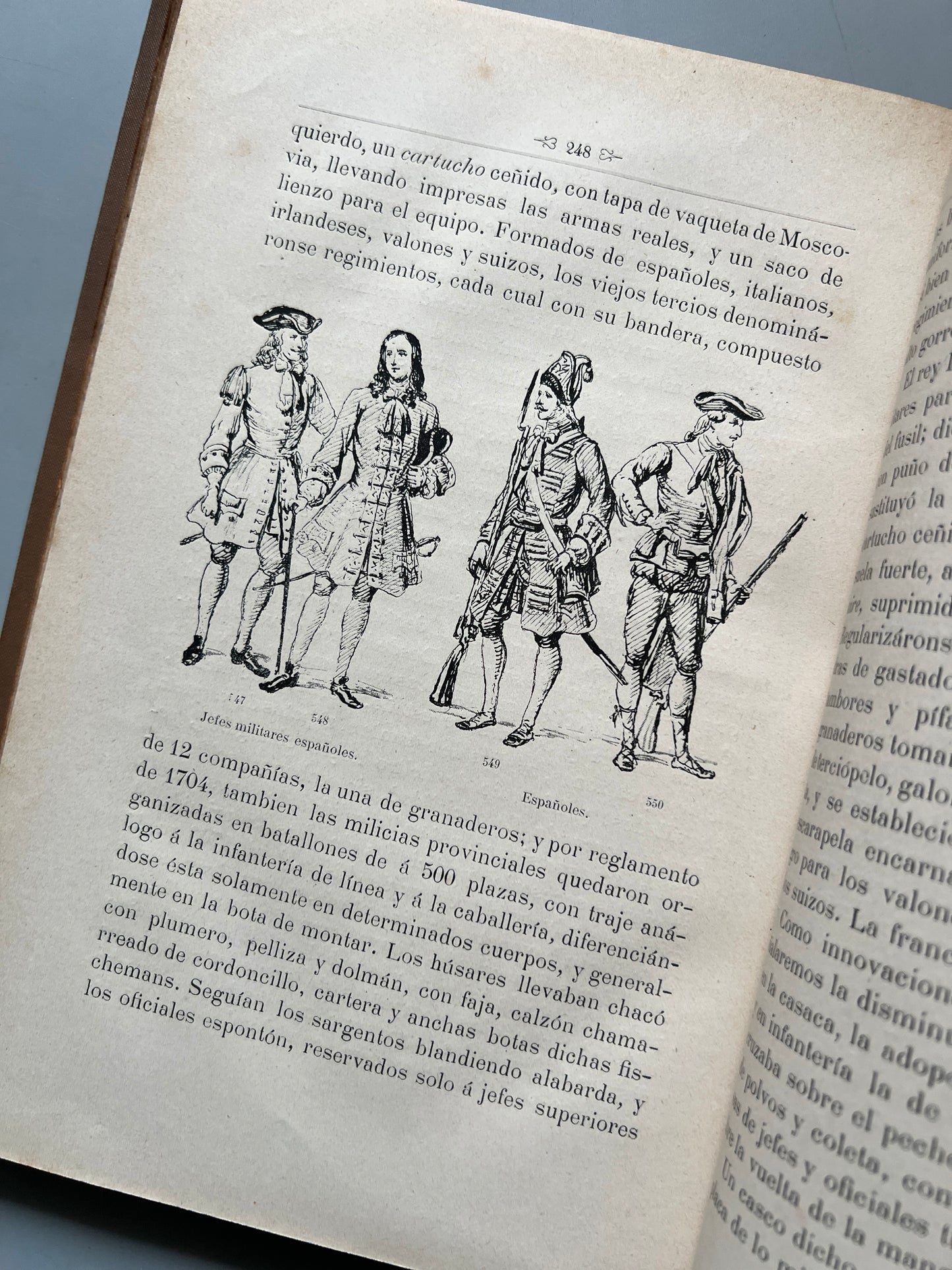 Monografía histórica e iconográfica del traje, José Puiggarí - Librería de Juan y Antonio Bastinos, 1886