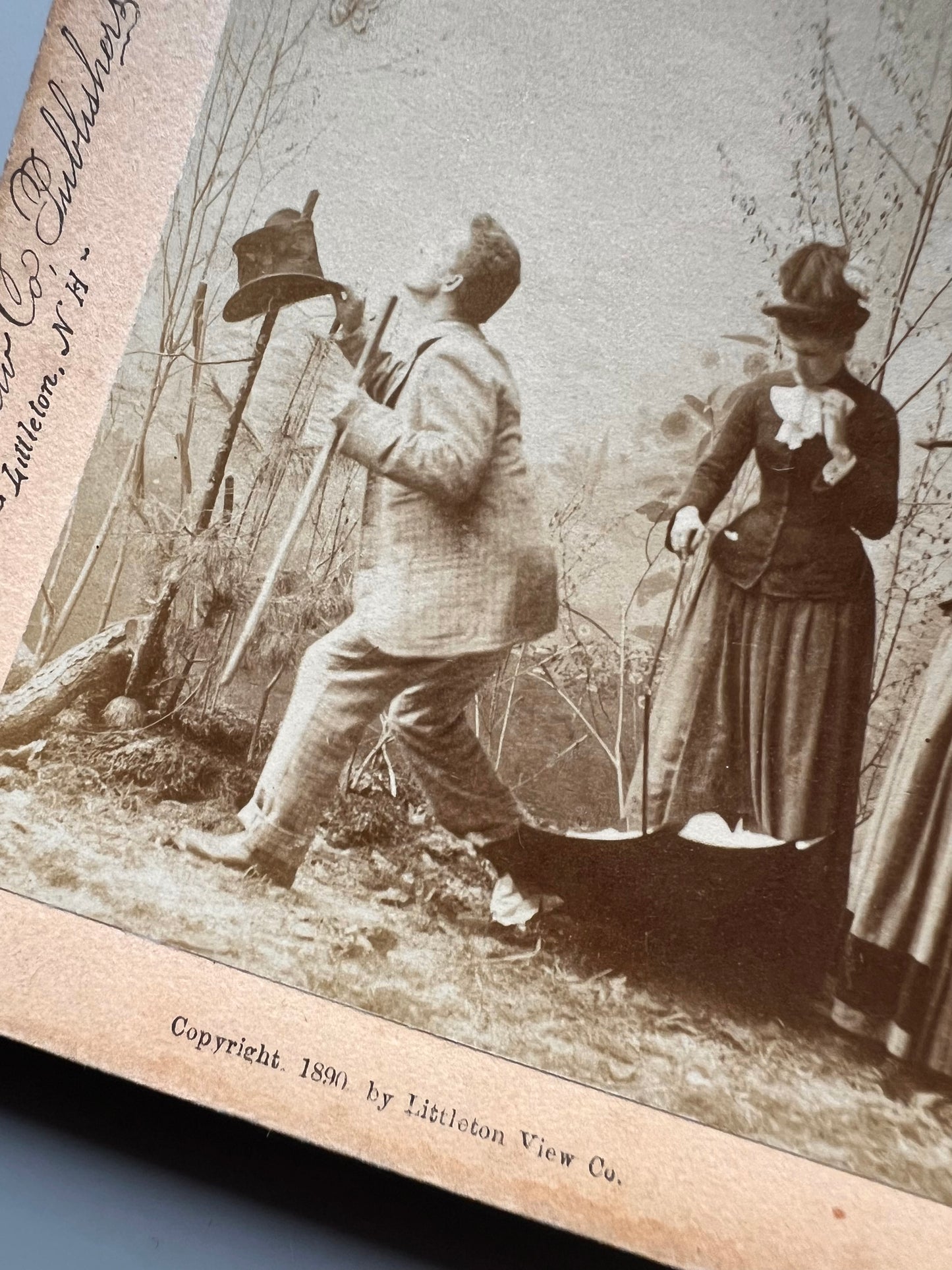 Fotografías estereoscópicas, escena de humor/ teatro - Littleton View Co. 1890