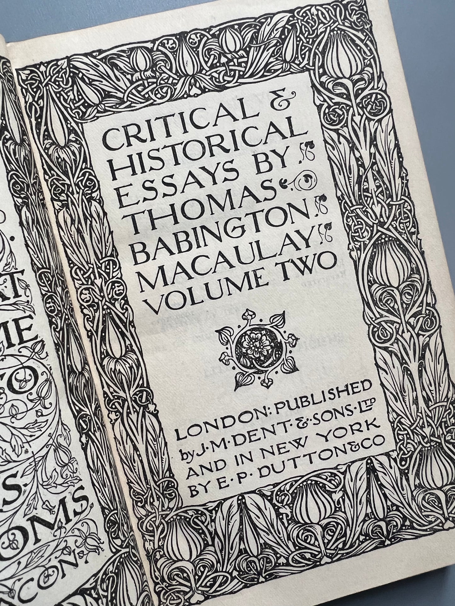 Critical and historical essays by Thomas Babington Macaulay - J. M. Dent & Sons, 1911