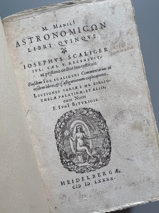 Astronomicon, libri quinque, M. Manilii. Los cinco libros de Marcus Manilus - Officina Sanctandreana, 1590